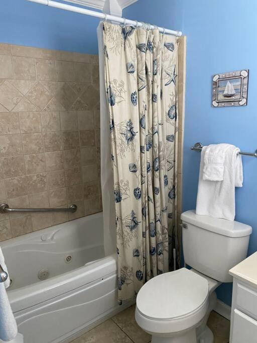 Beach Breeze 3, Pet Friendly, Walking Distance To Atlantic Ocean Free Parking Myrtle Beach Buitenkant foto
